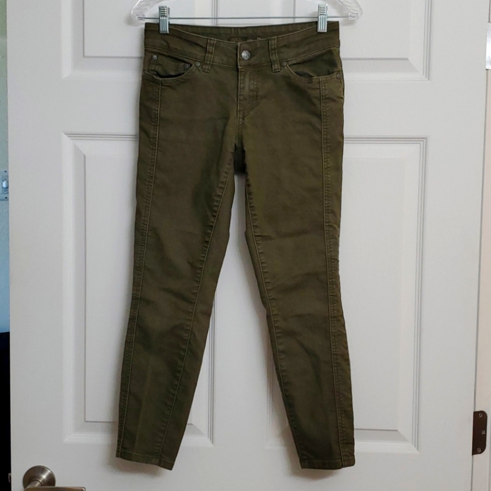 prAna Size 0 / 25 Olive Green Crop Jeans